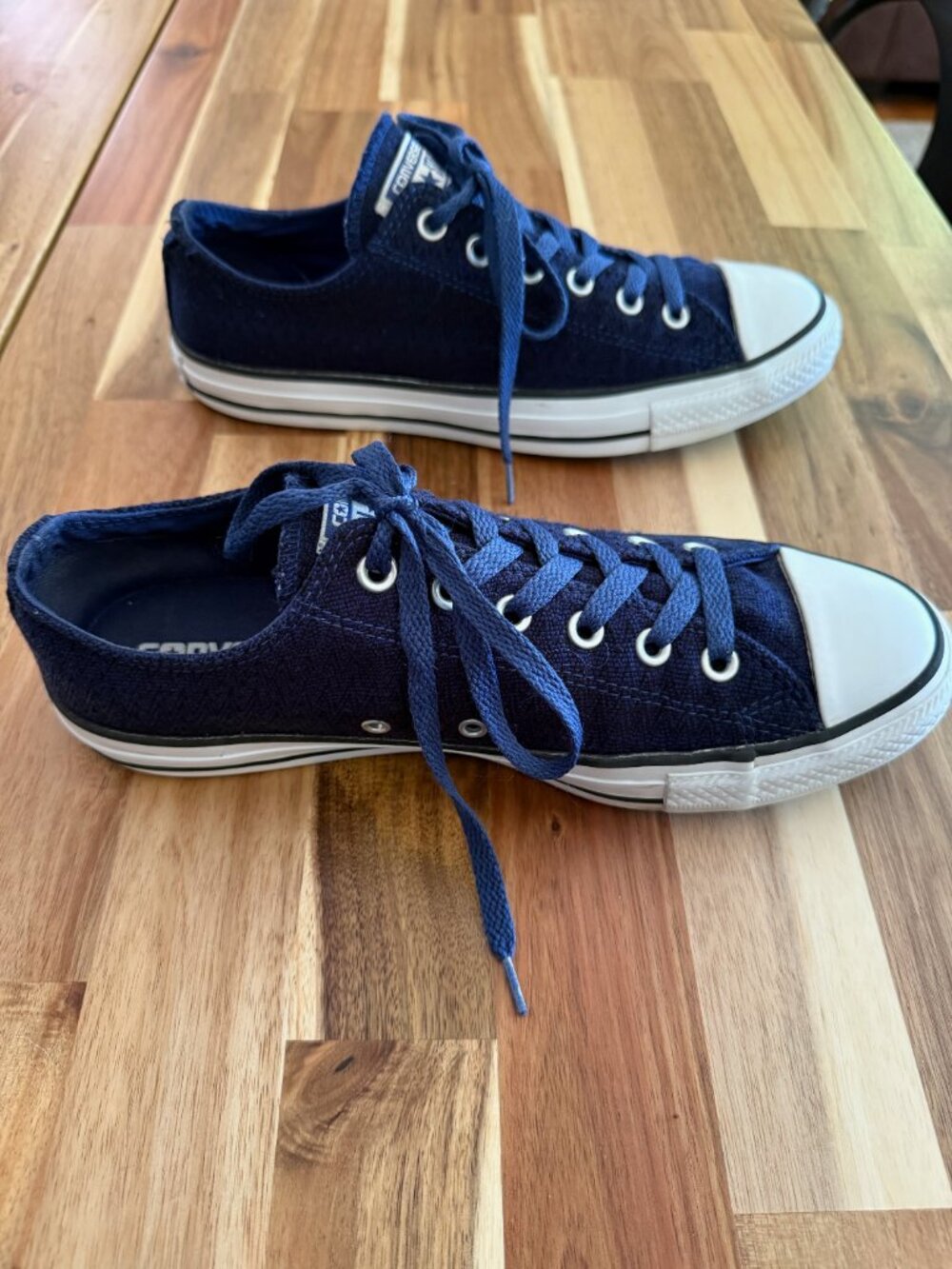 Converse Chuck Taylor All Star Low Top Sneakers Navy Textured Woven Womens Sz 10 - Picture 3 of 11